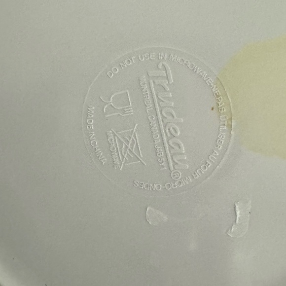 Hello Kitty, Rodeo Drive, Beverly Hills plates - Picture 3 of 4